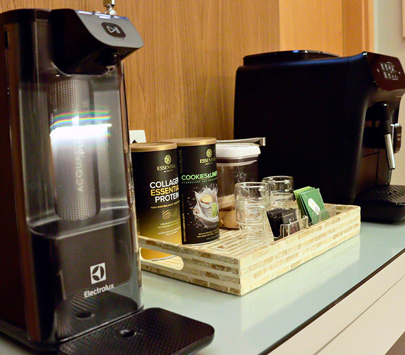 Interior da Clínica B. Health